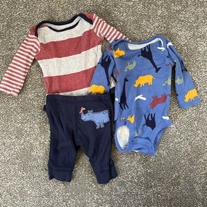 ⭐️3/$15 Carters 3months mix and match set long sleeve bodysuit onesie with pants